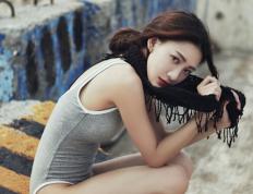 开云APP-巨星光芒与团队镰刀，莱万与厄瓜多尔诠释足球胜利的两种哲学