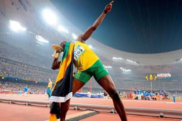 开云官网-凯恩无解破敌术，乌拉圭罗马城墙何以锁死攻势？