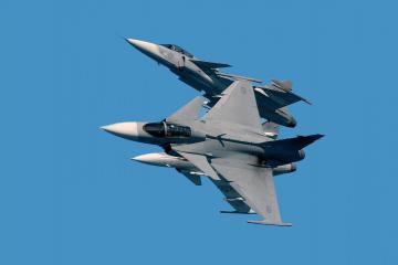 开云体育官方网站-哈登狂砍50+三双创纪录，独行侠跨洋爆冷击败十一冠王广东