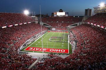 开云体育登录-绿茵节奏大师，当欧冠淘汰赛之夜遇见杰伦·格林式的掌控