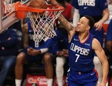 开云体育在线-NBA球员表现出色，助力球队取得连胜