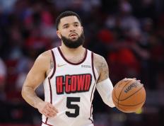 开云体育入口-关于雄鹿负于火箭，遗憾破五连胜的信息