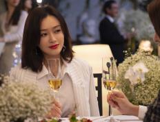 开云体育在线-南美灯塔提前终结悬念，北伦敦艺术家惊艳四座，足球世界的冰与火之歌