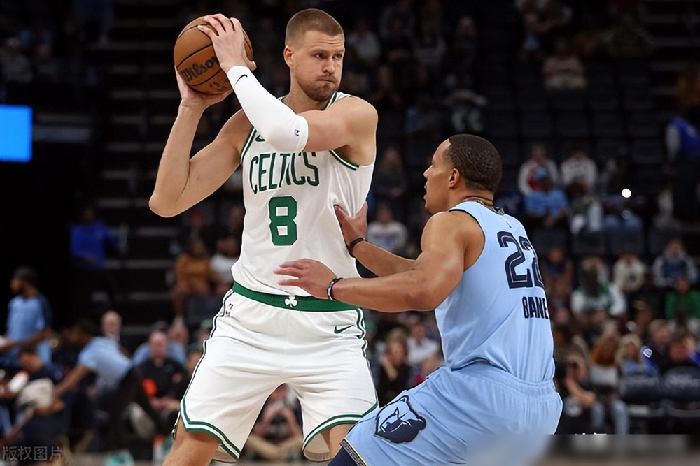 开云下载-关于灰熊鏖战凯尔特人B队，艾顿爆发神勇的信息