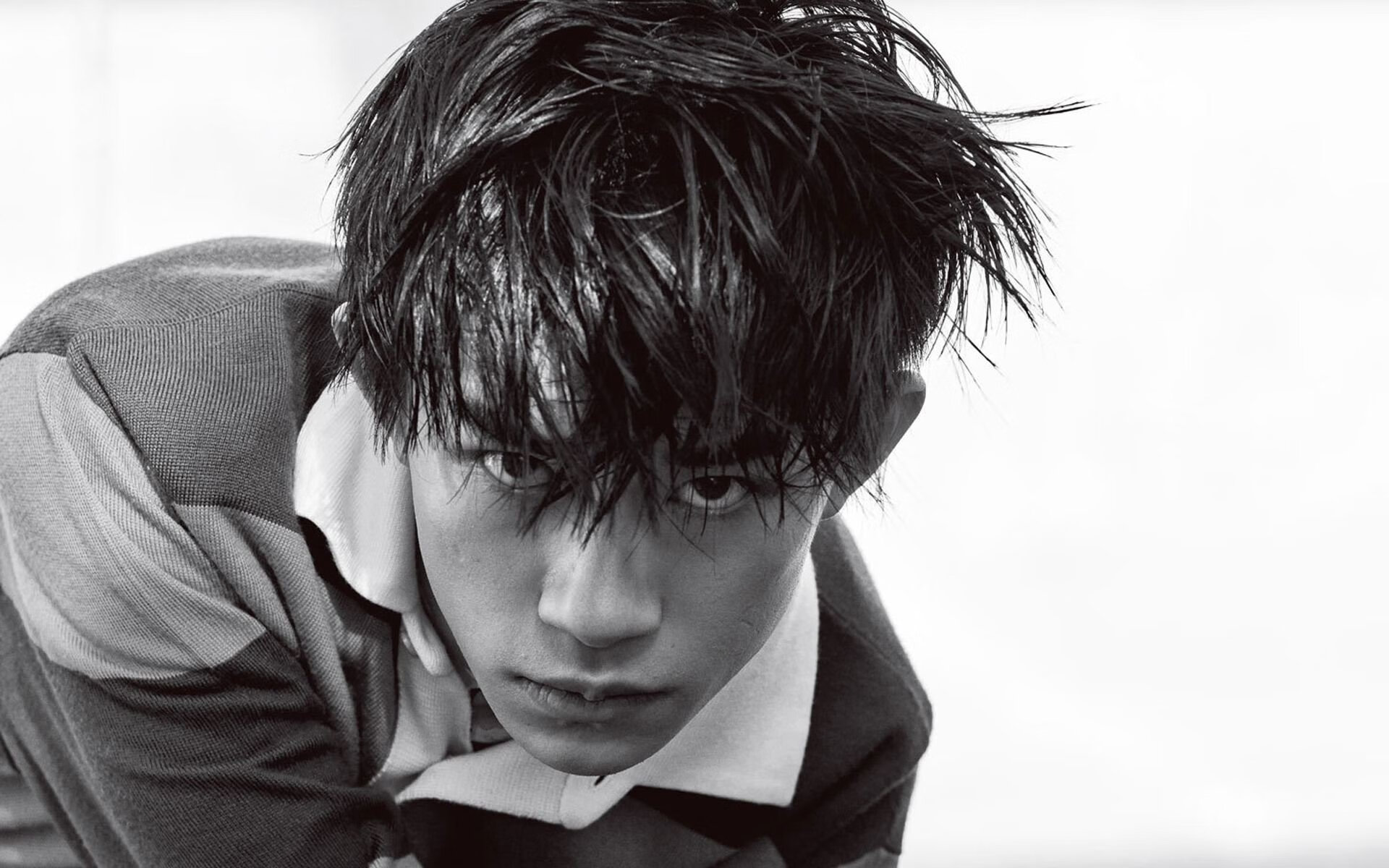 开云平台-蓝鹰压制紫百合，劳塔罗闪耀亚平宁，个人英雄主义与整体战术的完美交响