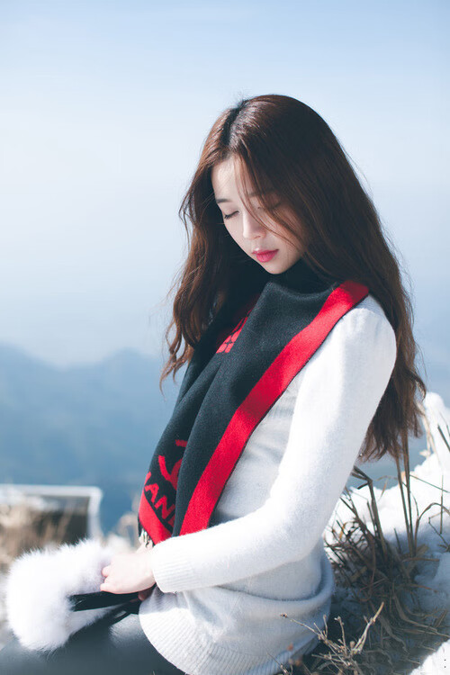 开云APP-硬仗孤狼与体系洪流，卡拉斯科与曼城演绎现代足球的双刃剑