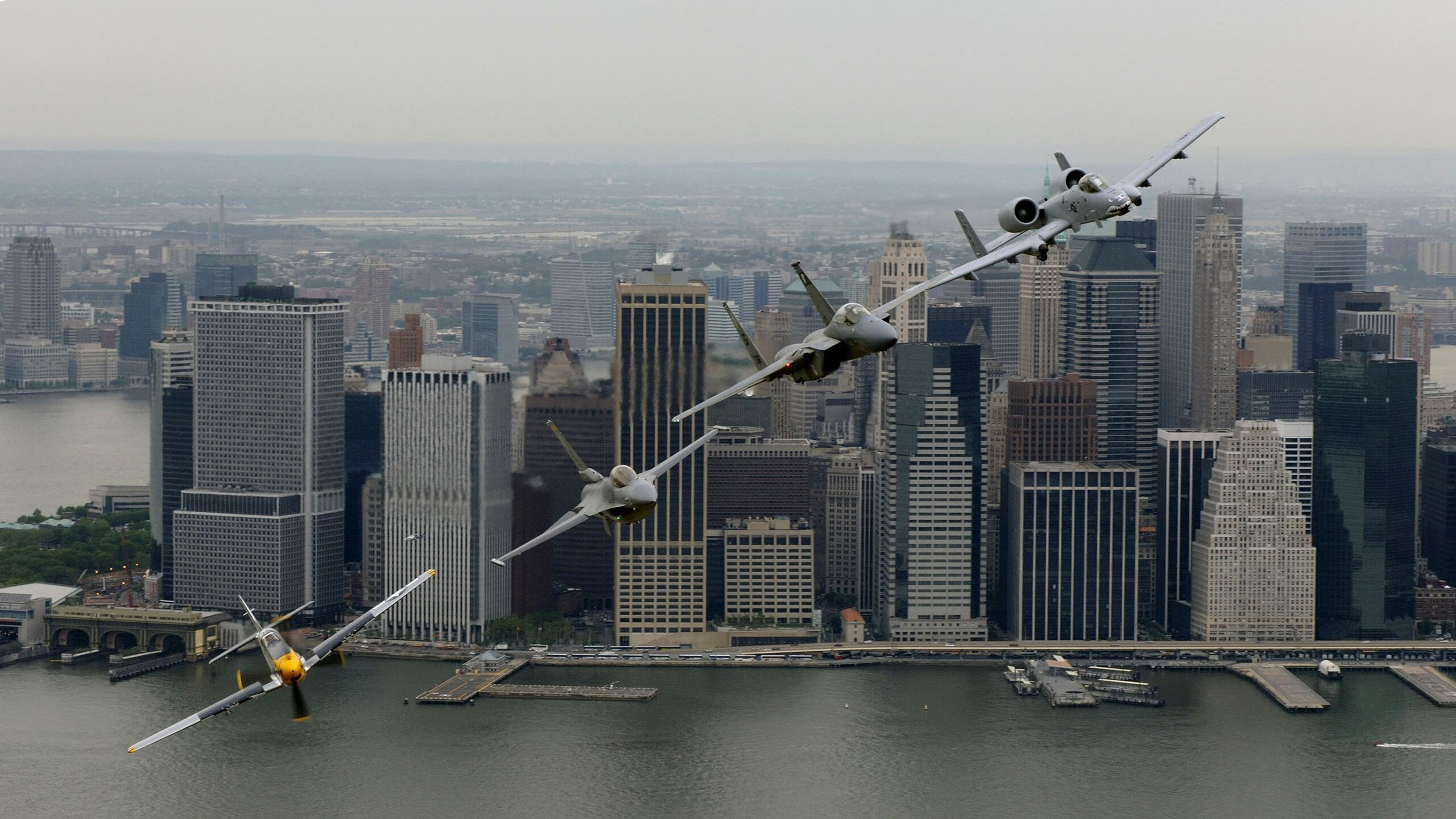 开云体育-阿尔及利亚防守锁死加纳，德里赫特压力下完成爆发—足球场上的坚韧与突破