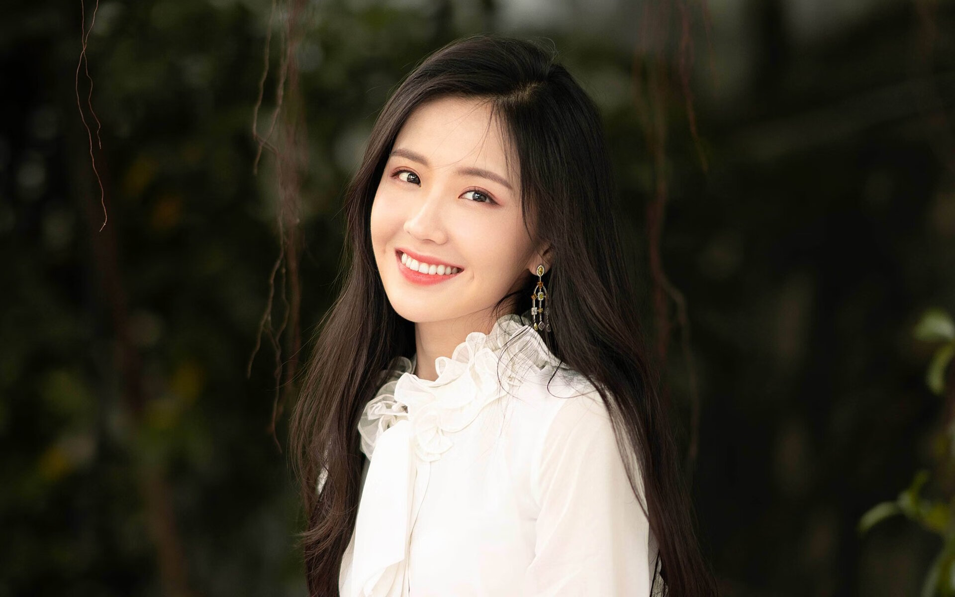 开云体育登录-2026世界杯双重奇迹，奥地利完胜法国创历史，基耶萨接管比赛铸传奇