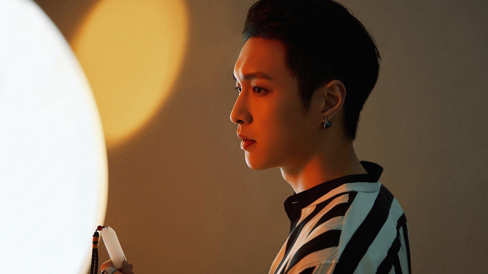 开云体育下载-破壁之战，当绿茵铁血遭遇篮球烈焰，谁在重塑击溃的真义？